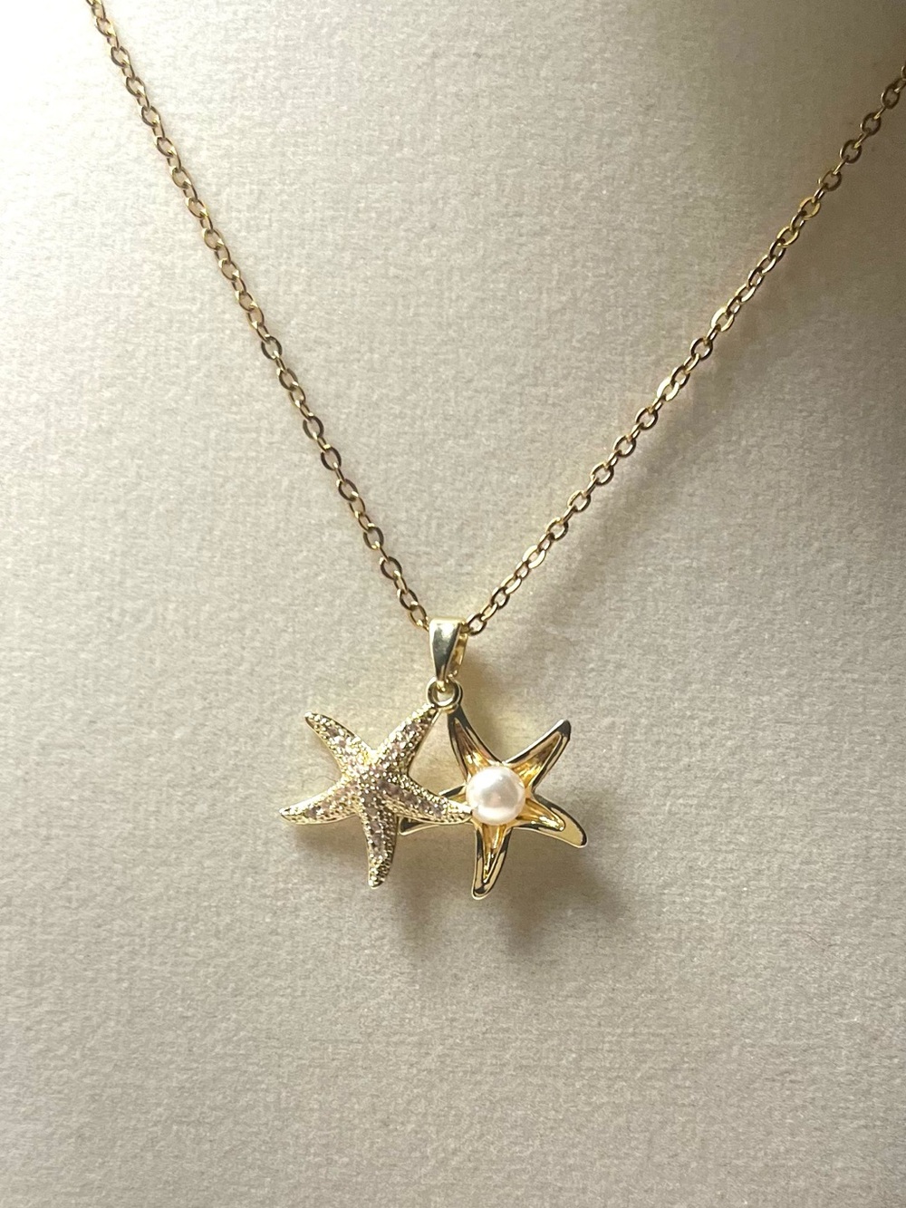 Gold Tone Double Starfish Faux Pearl Necklace